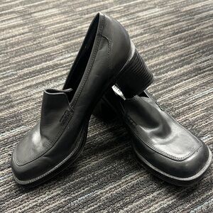 Brand new Steve Madden loafer heels